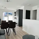 Apartment Oceanhome *